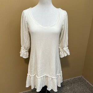 🍁 Stevie Hender Ruffle Hem Dress